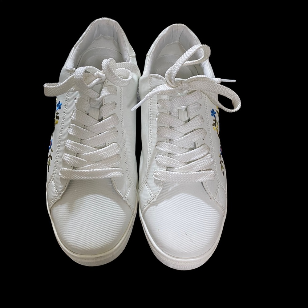 COMFORTVIEW WHITE EMBROIDERED WOMENS SNEAKER SIZE 11 - Picture 6 of 11